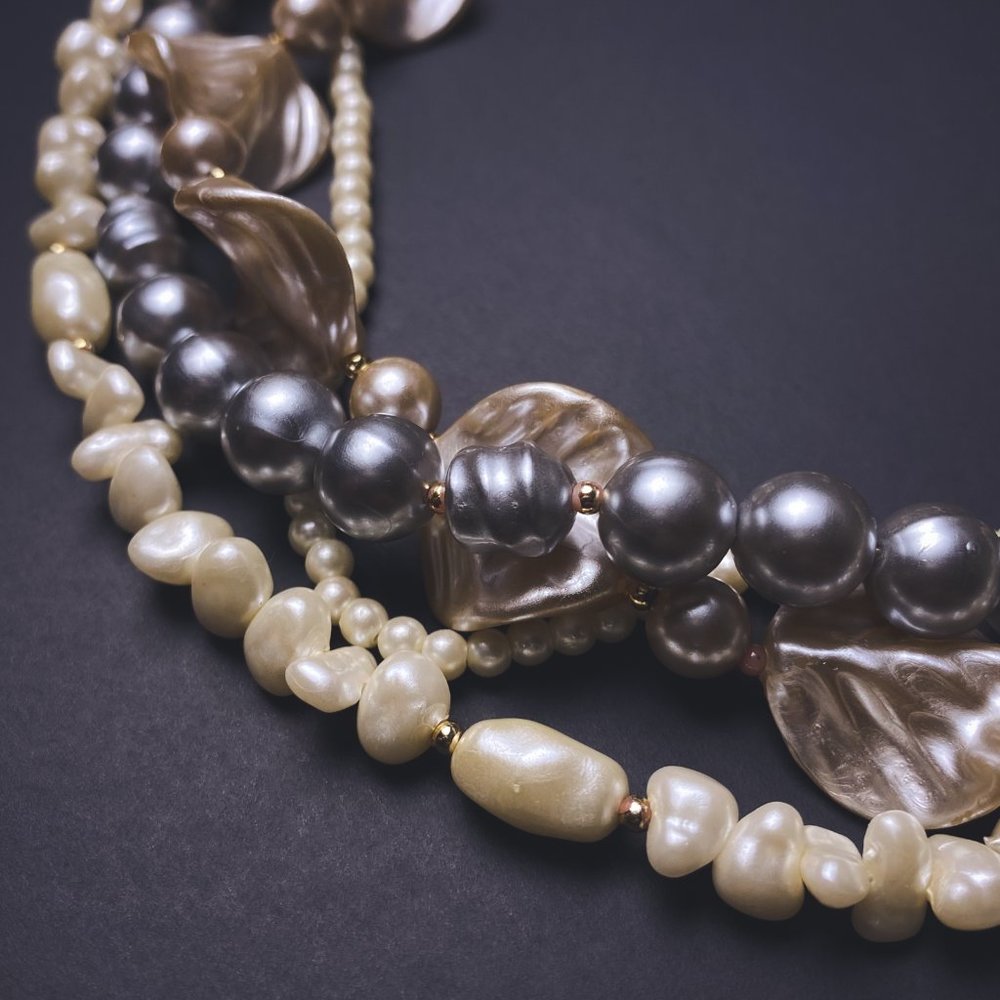 Vintage White Grey Mixed Faux Pearl Chunky Beaded Mutli Strand Collar Necklace - Picture 9 of 12